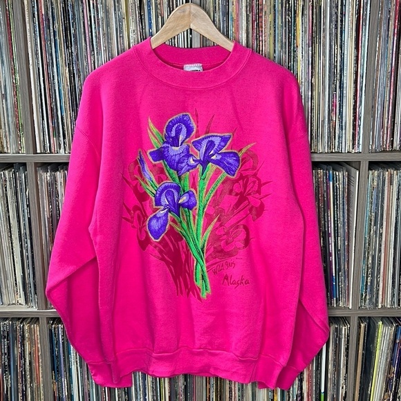 Vintage 80s Bright Pink Alaska Sweatshirt w/ Wild Iris Flowers Print Size Large - Picture 1 of 4
